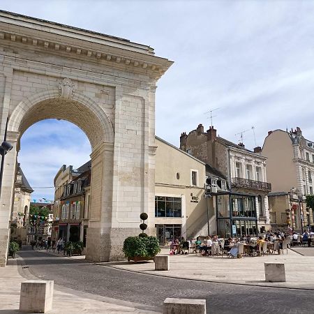 Nevers A La Porte De Paris Luaran gambar